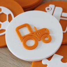 Rozlišovací štítek na box na hračky - piktogram traktor